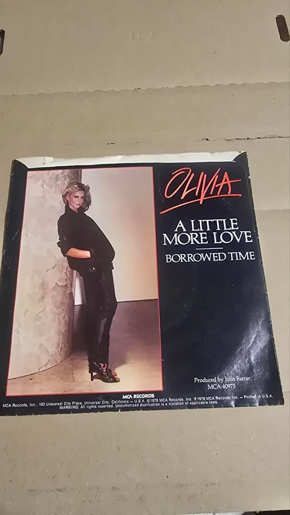 Olivia Newton-John - A Little More Love / Borrowed Time, Cd's en Dvd's, Vinyl | Pop, Ophalen of Verzenden