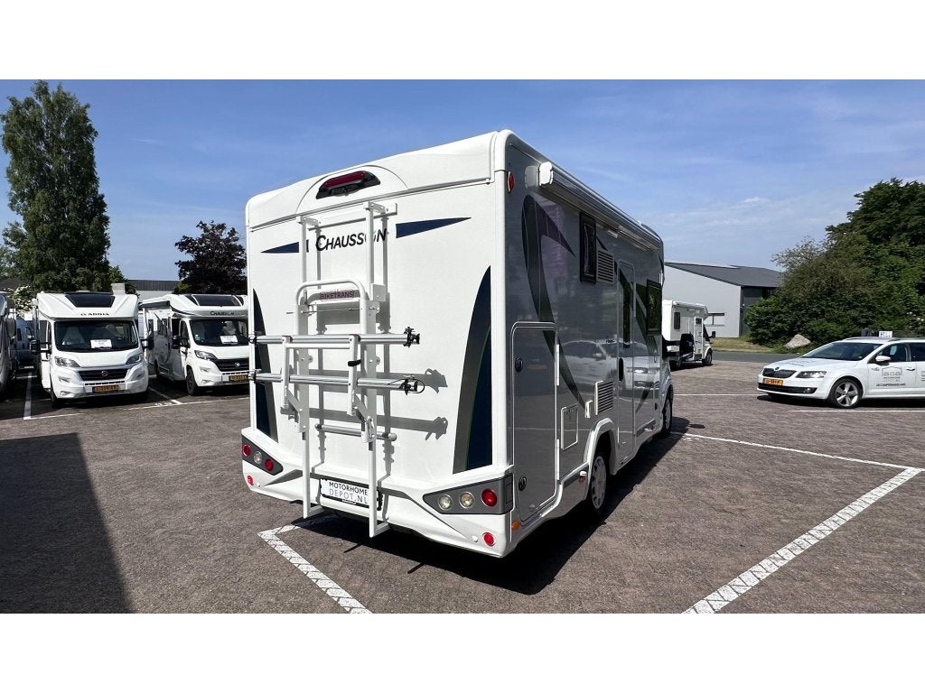 Chausson Premium 640 NL-camper (NAP) BikeTrans fietsenlift, Koelkast, 6 tot 7 meter, Startonderbreker, 6 tot 7 meter