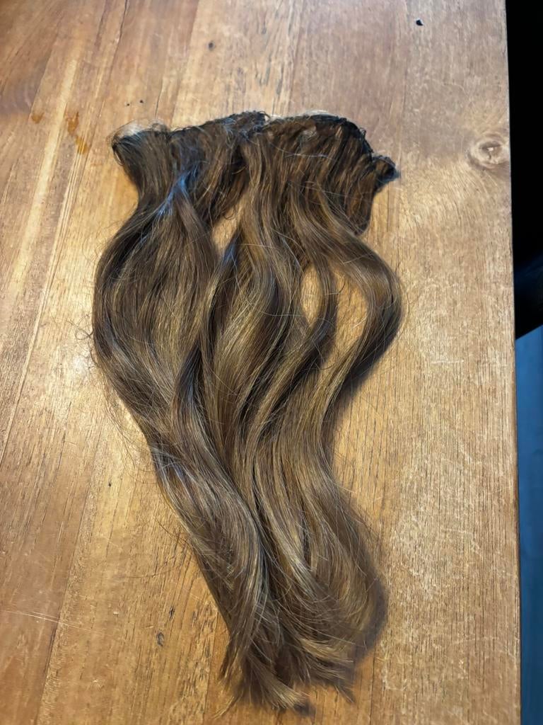 Hair extensions. Real Hair licht bruin.2 dikke matten., Ophalen of Verzenden, Zo goed als nieuw, Pruik of Haarverlenging