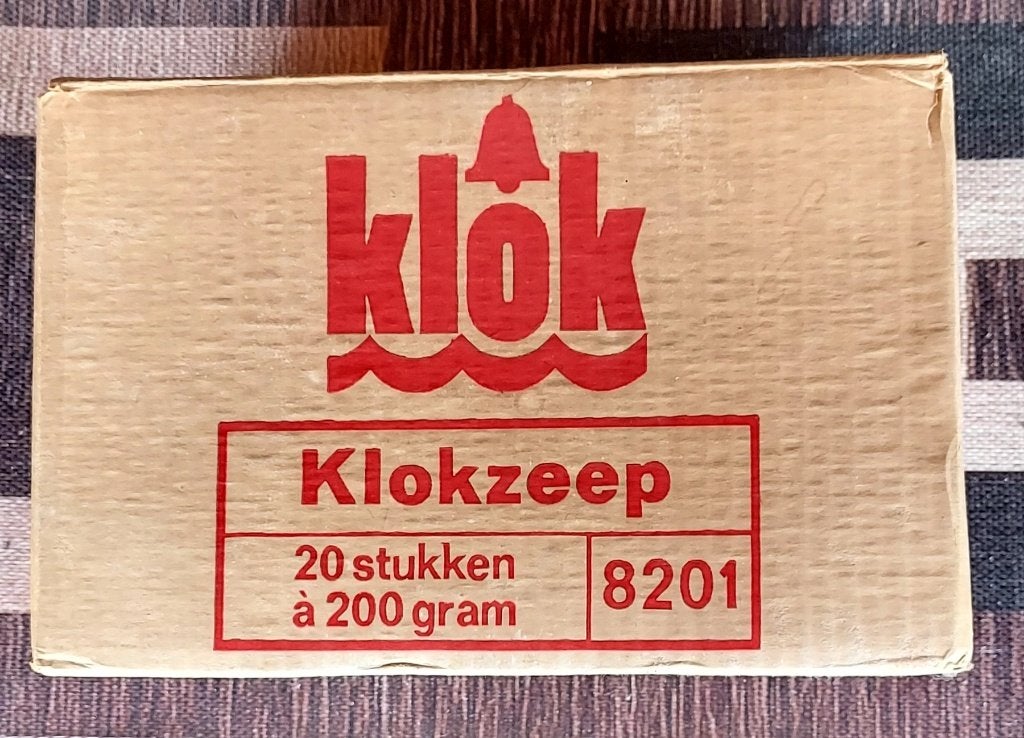 Overdoos zeepblokjes Klok, Ophalen of Verzenden