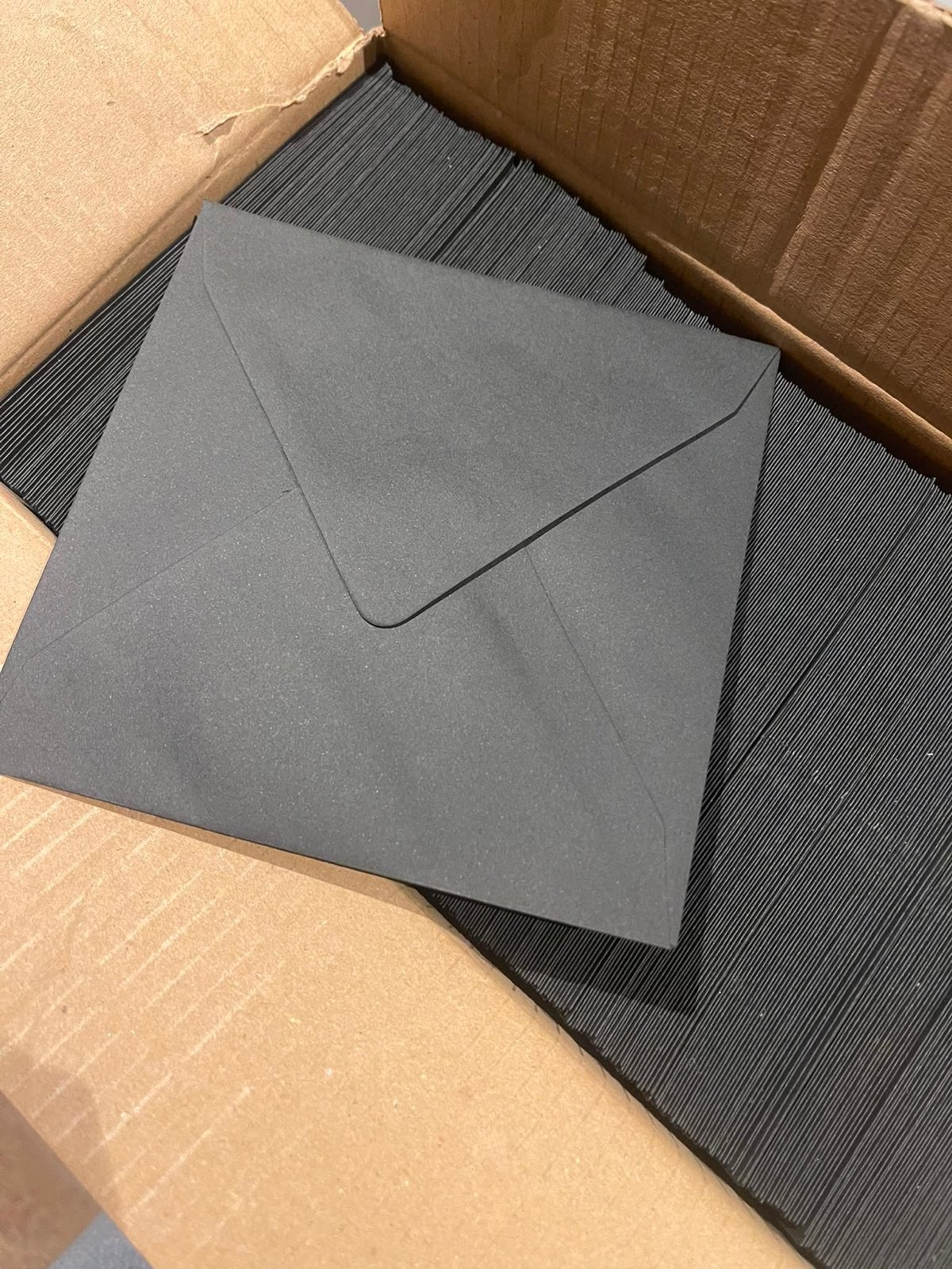 Zwarte blanco enveloppen 3000 stuks 15,5x15,5, Diversen, Wenskaarten, Ophalen of Verzenden, Nieuw