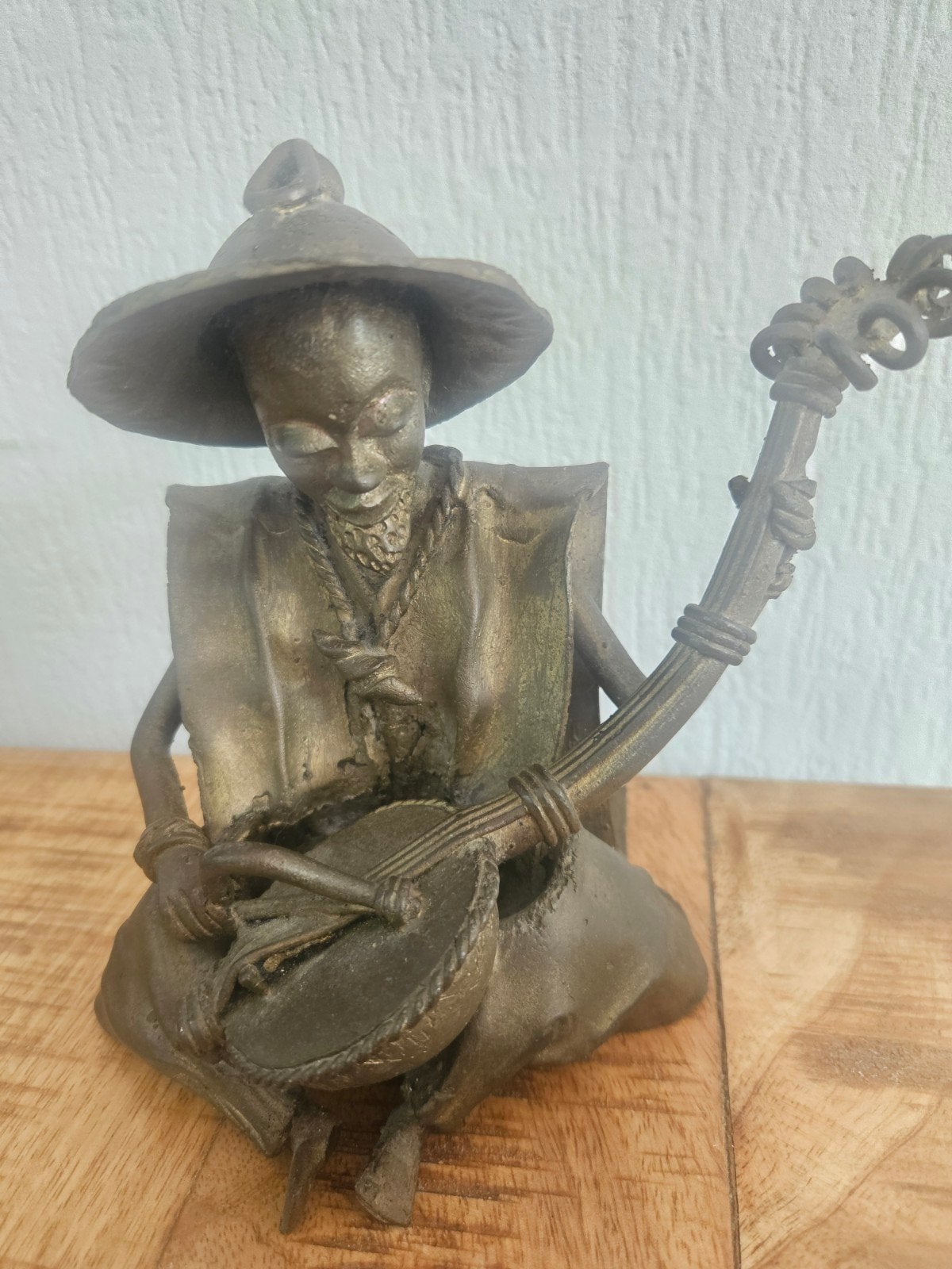 West-Afrikaans Beeldje Muzikant met Snaarinstrument, Ophalen of Verzenden