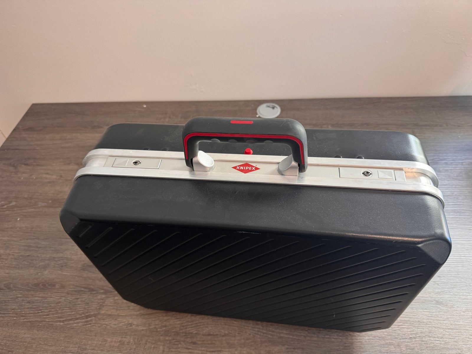Knipex 1000V/NEN3140 Gereedschapskoffer met uitgebreide set, Doe-het-zelf en Verbouw, Gereedschap | Handgereedschap, Ophalen of Verzenden
