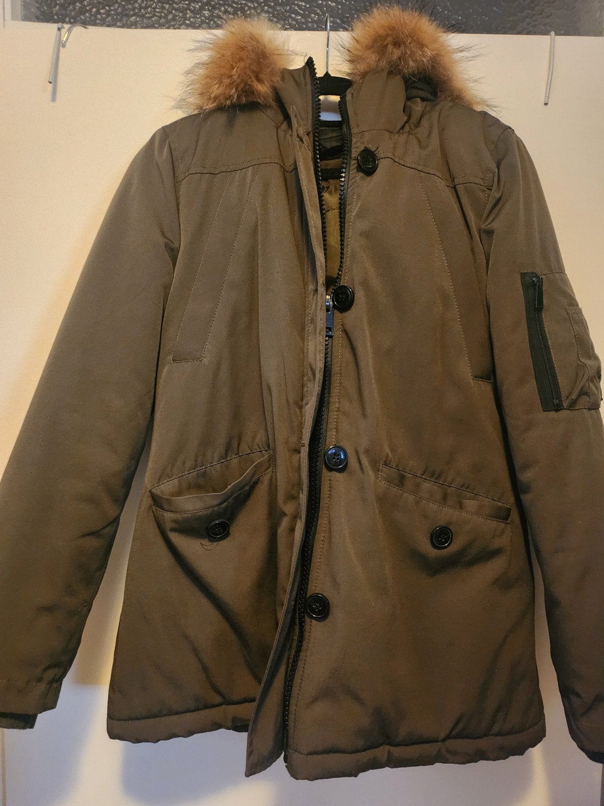 mooie winter jas, Ophalen, Zo goed als nieuw, Maat 42/44 (L), Groen