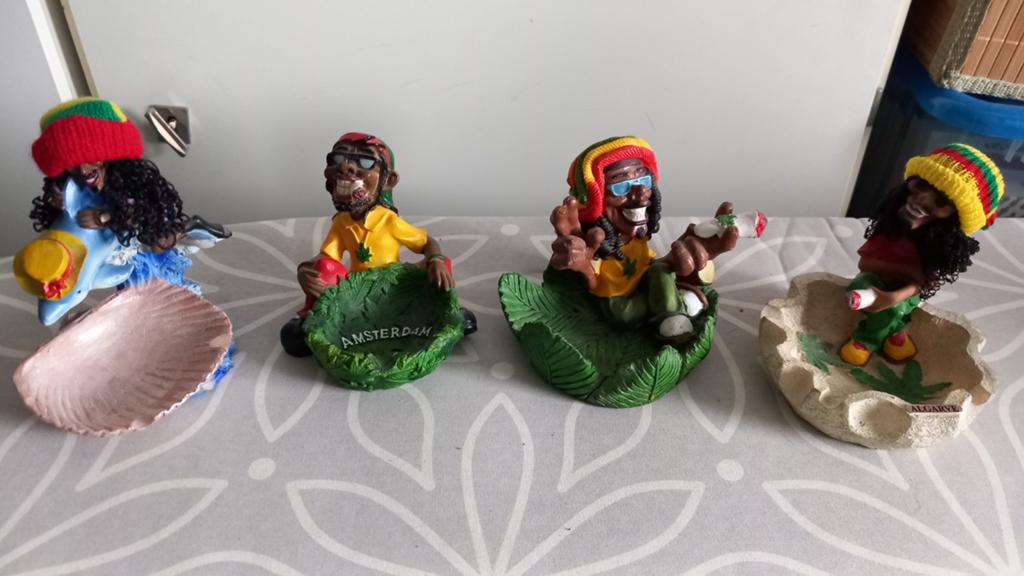 Rasta asbakken aardewerk, Ophalen of Verzenden, Overige kleuren, Aardewerk of Porselein, Minder dan 50 cm