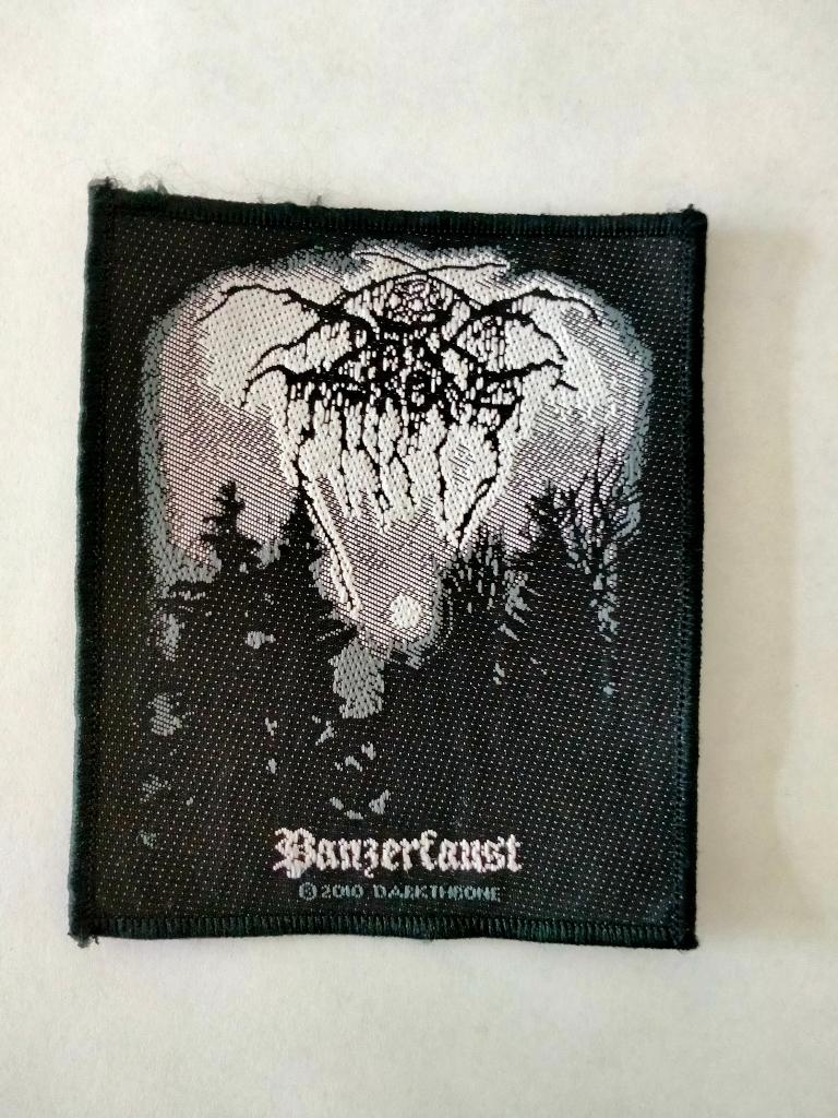 Darkthrone Panzerfaust band metal muziek patch kleding logo, Verzamelen, Muziek, Artiesten en Beroemdheden, Zo goed als nieuw