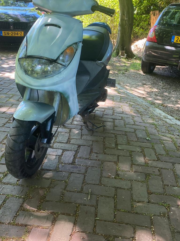 Peugeot vivacity met geel kenteken, Ophalen of Verzenden, Zo goed als nieuw, Tweetakt, Vivacity