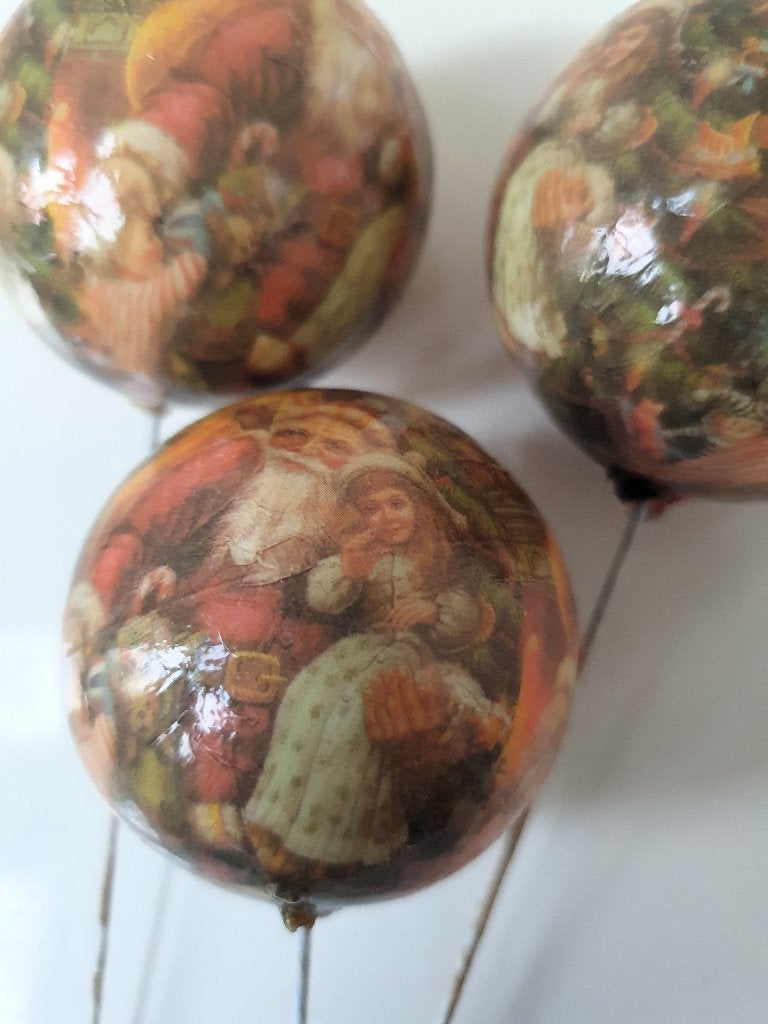 3 sierballen/ kerstballen op prikker voor in bv kerststuk, Verzenden, Zo goed als nieuw