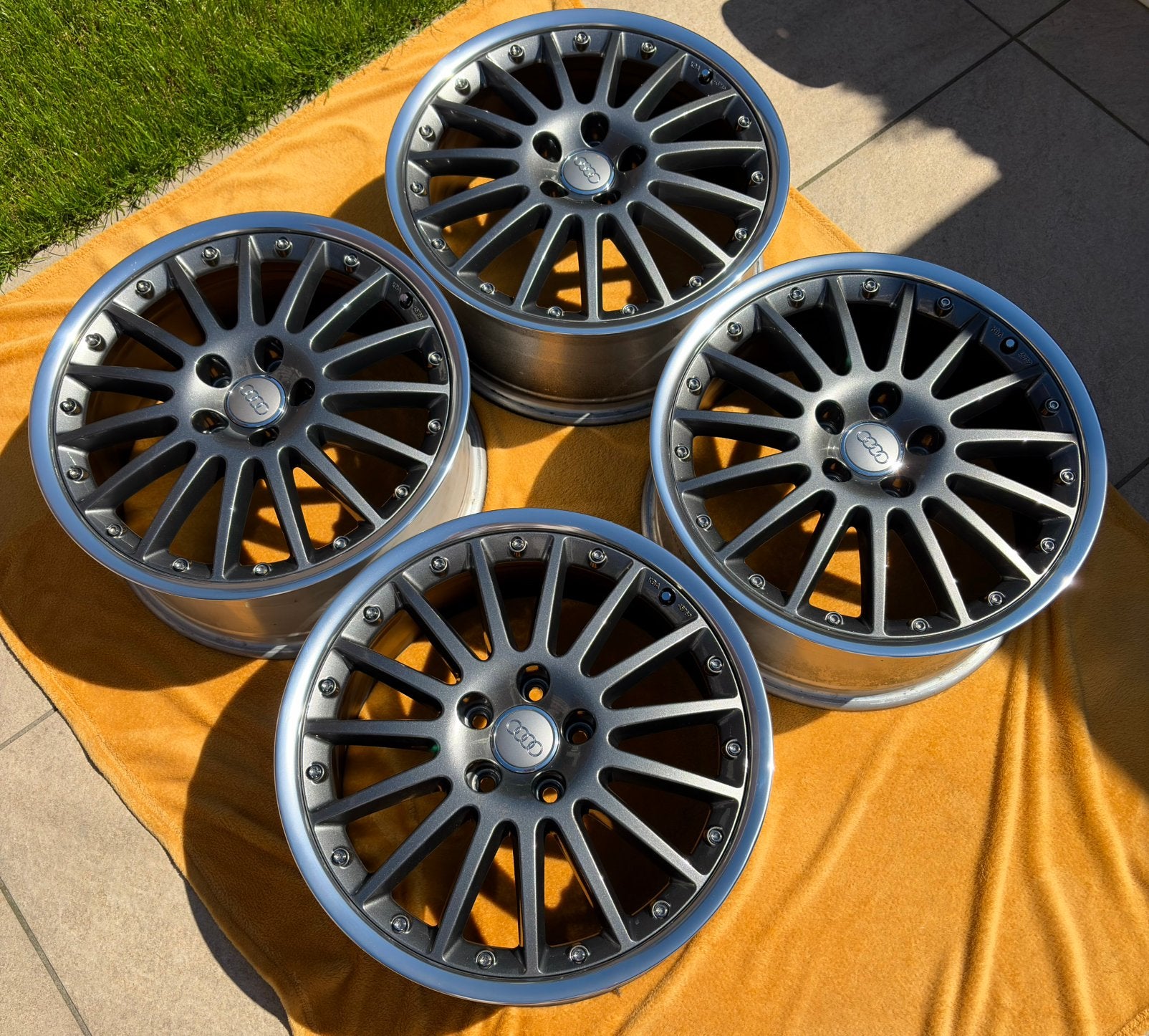 18” Audi Calito ( BBS RT250 ), 18 inch, Velg(en), Ophalen of Verzenden, Gereviseerd