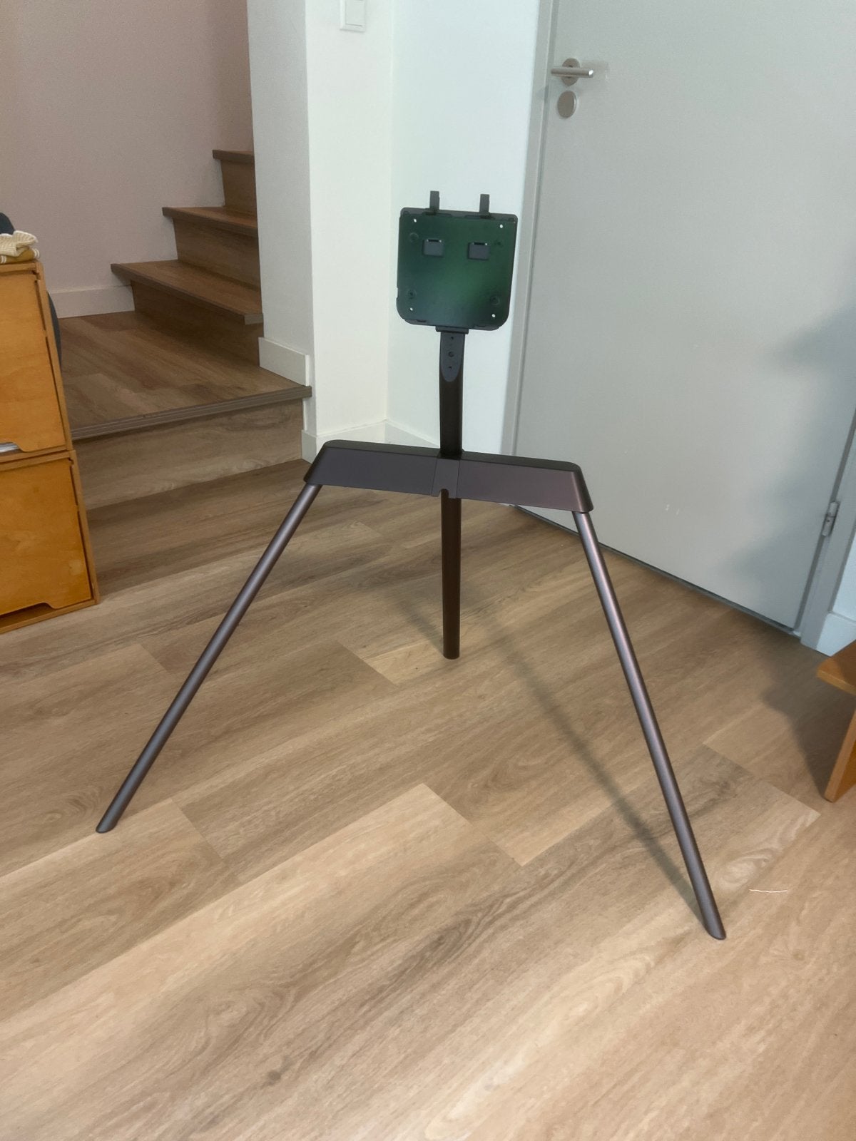 Samsung Studio Stand VG-STSR11B/XY voor TV, Ophalen of Verzenden, Zo goed als nieuw