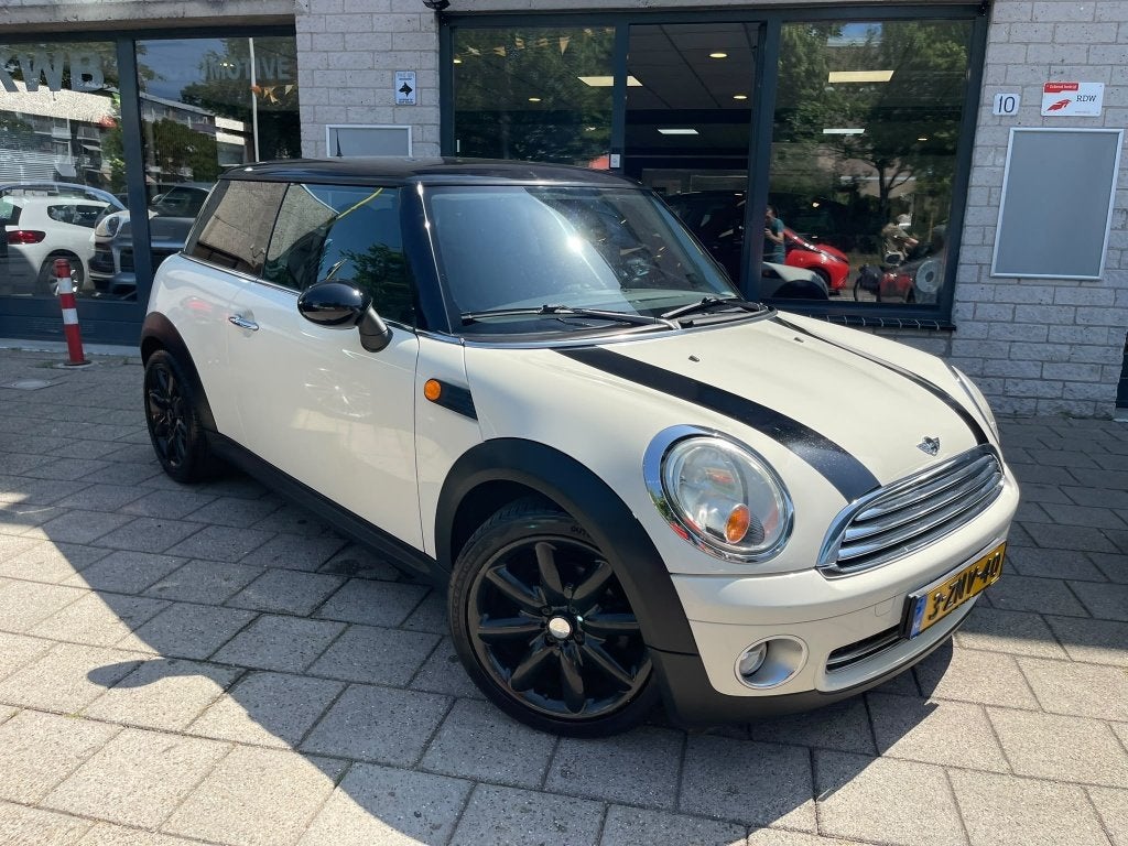 MINI 3-deurs 1.4 One Pepper | Airco | Nieuwe APK (bj 2007), Auto's, Elektrische ramen, Gebruikt, 4 stoelen, Bedrijf