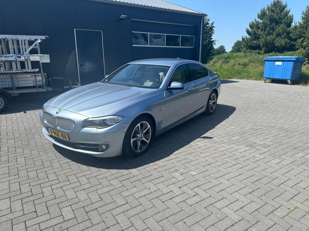 BMW 5-Serie 3.0 Activehybrid AUT 2011 Blauw, Auto's, Automaat, Blauw, Sedan, Geïmporteerd