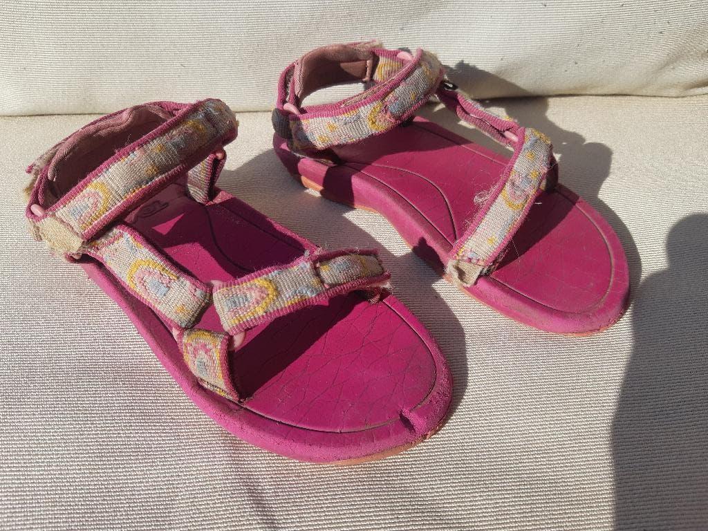 Roze Teva sandalen 19 cm / maat 26, Kinderen en Baby's, Gebruikt, Meisje, Overige typen, Teva