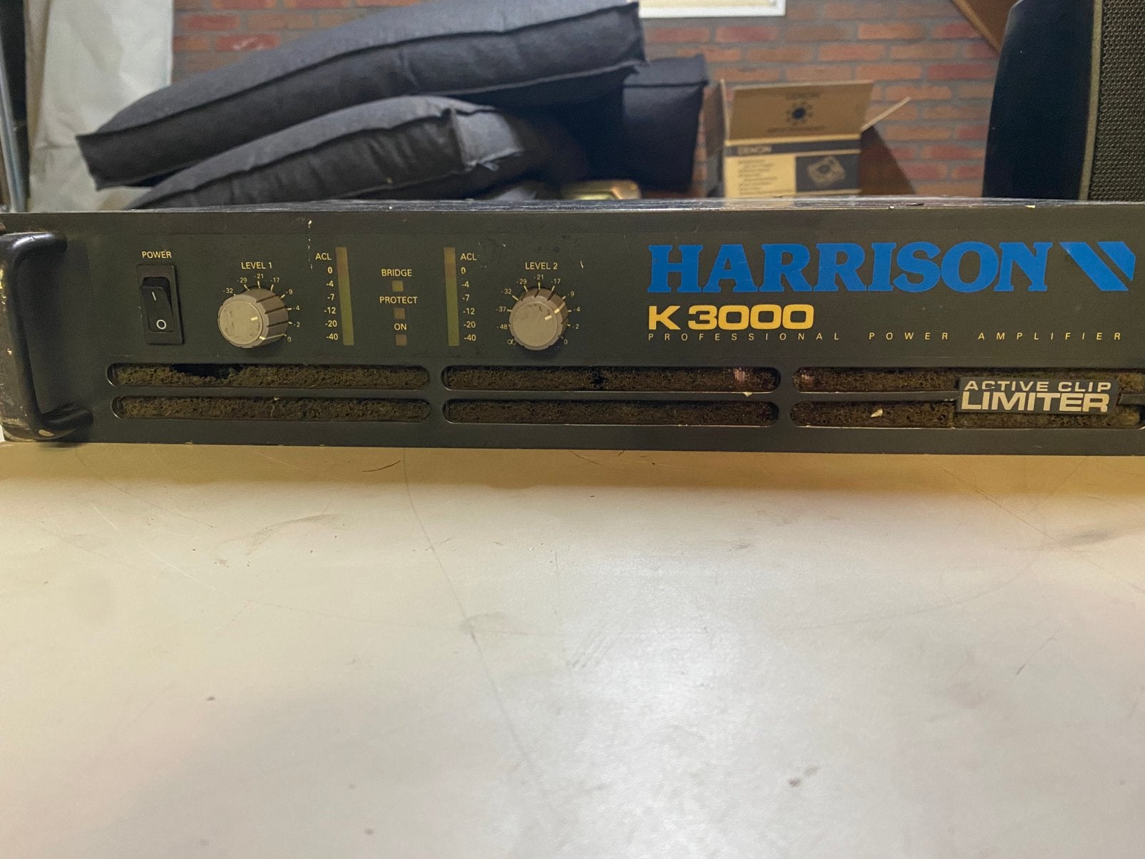 Harrison K300 versterker - bieden, Ophalen of Verzenden, Zo goed als nieuw, 120 watt of meer, Overige merken