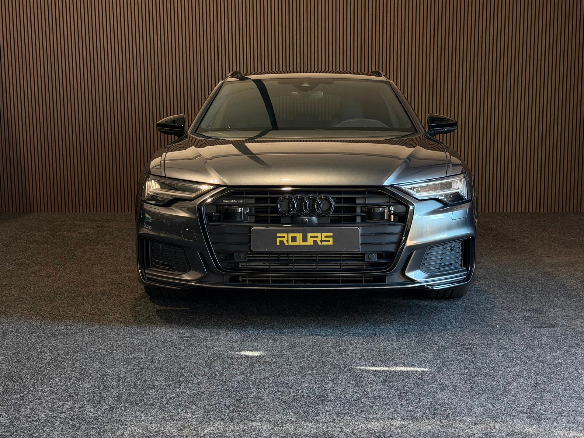 Audi A6 Avant 55 TFSI e quattro Competition| B&O| ACC| Lane, Auto's, Gebruikt, Euro 6, 4 cilinders, Plug-in hybride