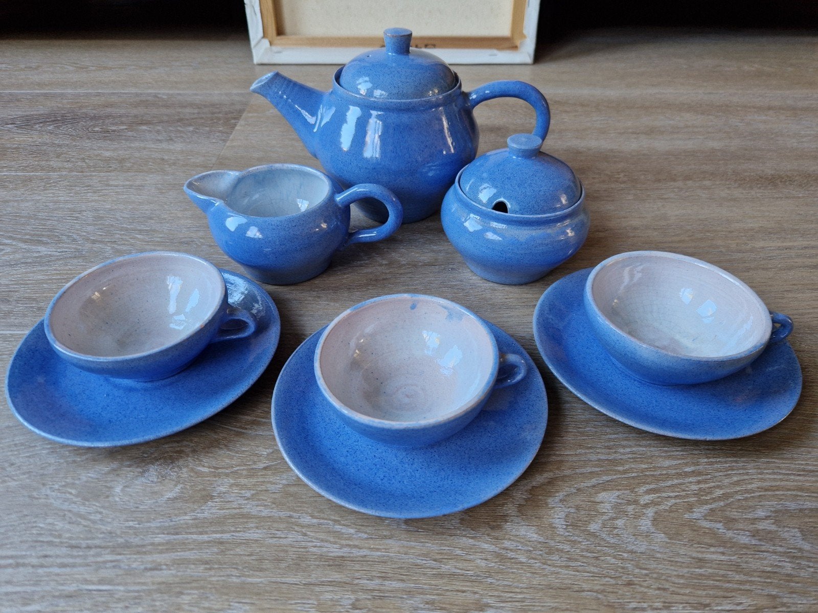 Handgemaakt theeservies uit de jaren 70, Antiek en Kunst, Antiek | Keramiek en Aardewerk, Ophalen