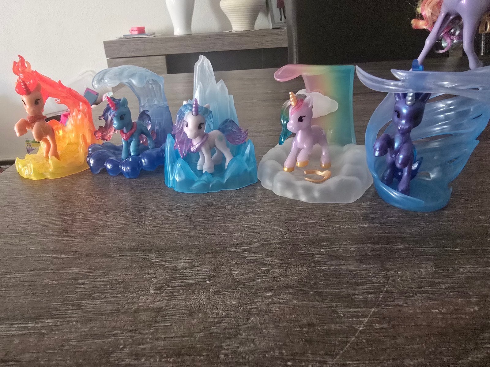 Unicorn Academy - 5-Pack Eenhoorn met Magische Edelstenen, Ophalen, Zo goed als nieuw, Overige typen