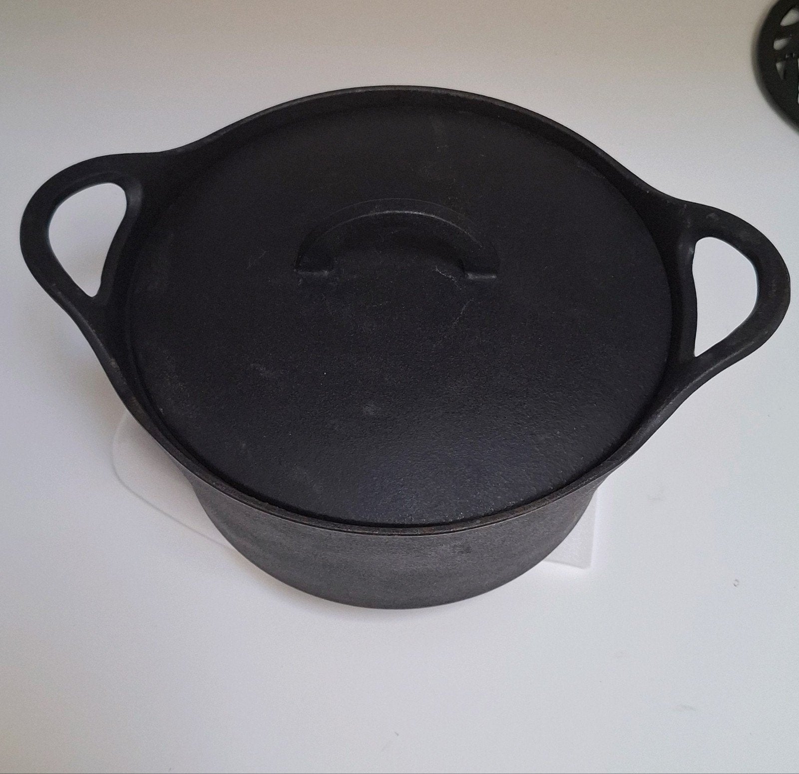 Hackman Gietijzeren Braadpan 25 cm - Finse Kwaliteit, Gebruikt, Ophalen of Verzenden, Met deksel, Overige merken