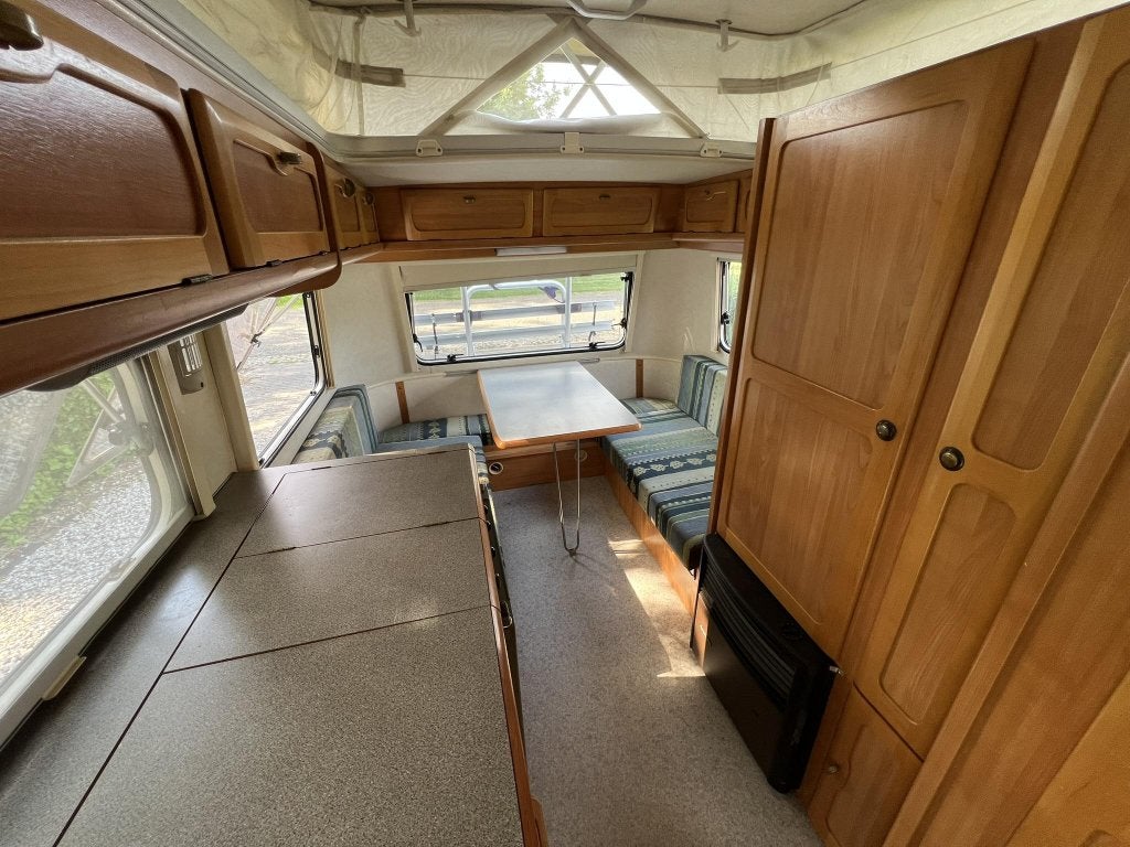 Eriba Touring Troll 555 met voortent, Schokbreker, Bedrijf, Treinzit, 750 - 1000 kg
