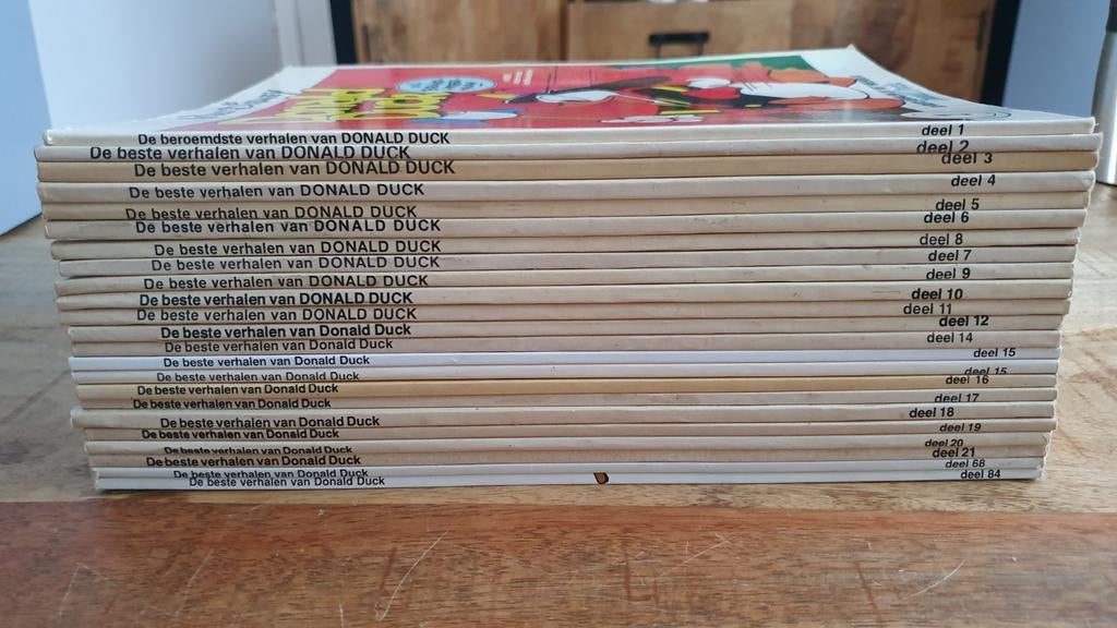 23 mooie Donald Duck, waarvan 21 (2x deel 15) uit jaren 70, Meerdere comics, Ophalen, Gelezen, Europa