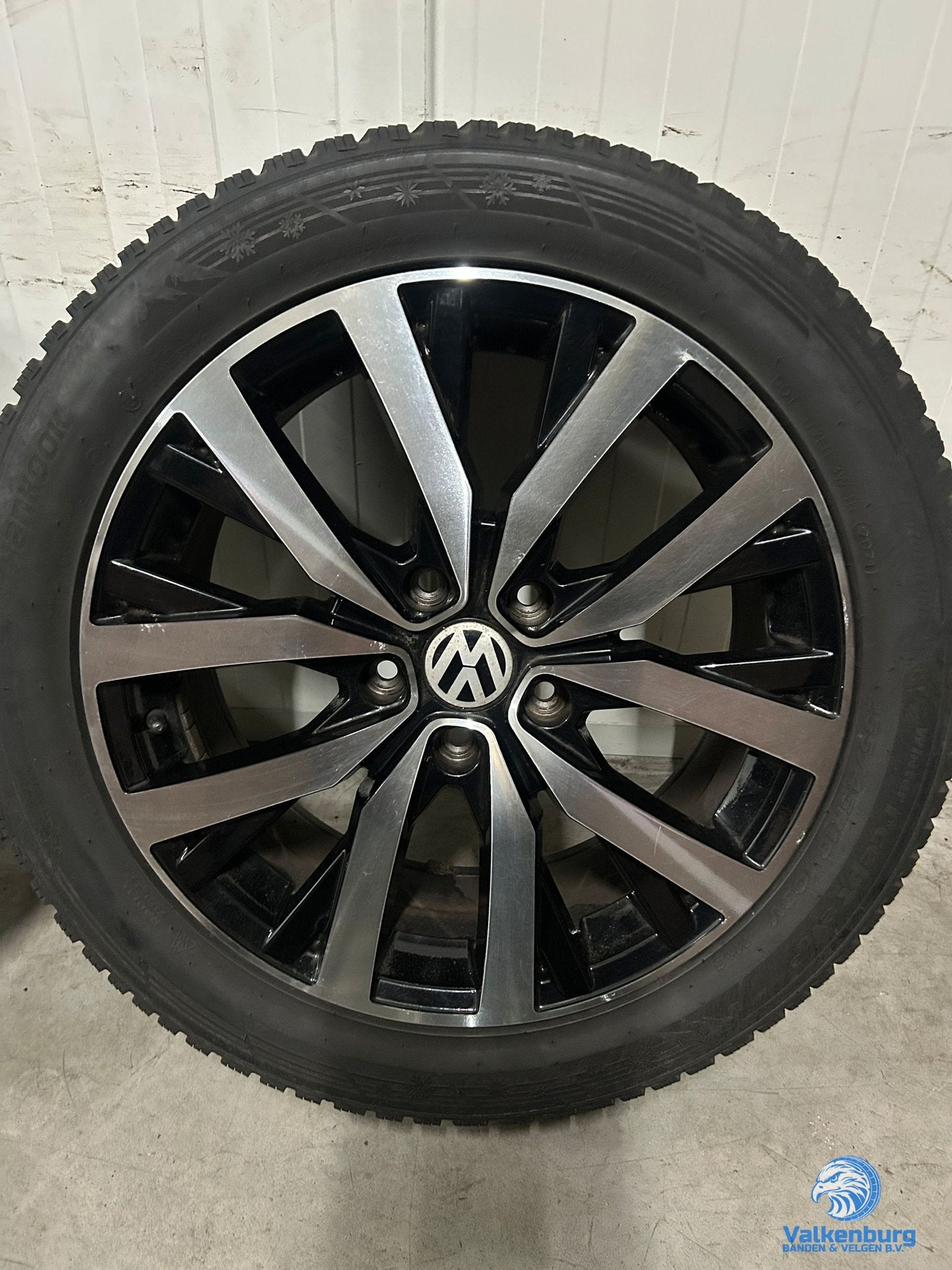 6-7mm! VW Transporter T5 GP T6 T6.1 T7 Multivan Bulli 18 inc, Auto-onderdelen, Banden en Velgen, 18 inch, 255 mm, -, -