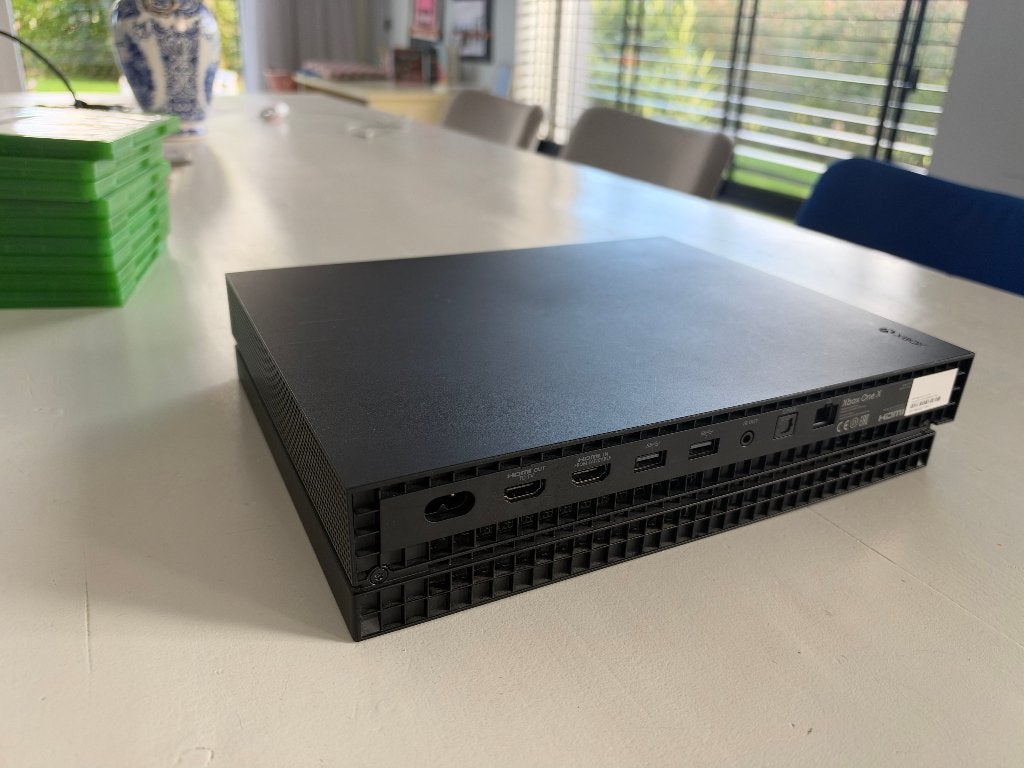 Xbox One X 1 TB + 9 spellen – zonder controller, Ophalen of Verzenden, Zonder controller, 1 TB, Xbox One X