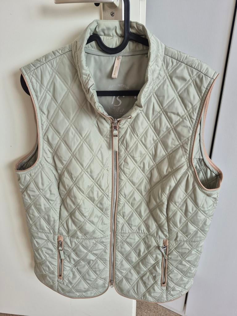 Bonita Gewatteerd Gilet - Lichtgroen, Kleding | Dames, Maat 38/40 (M), Bonita, Ophalen of Verzenden, Zo goed als nieuw