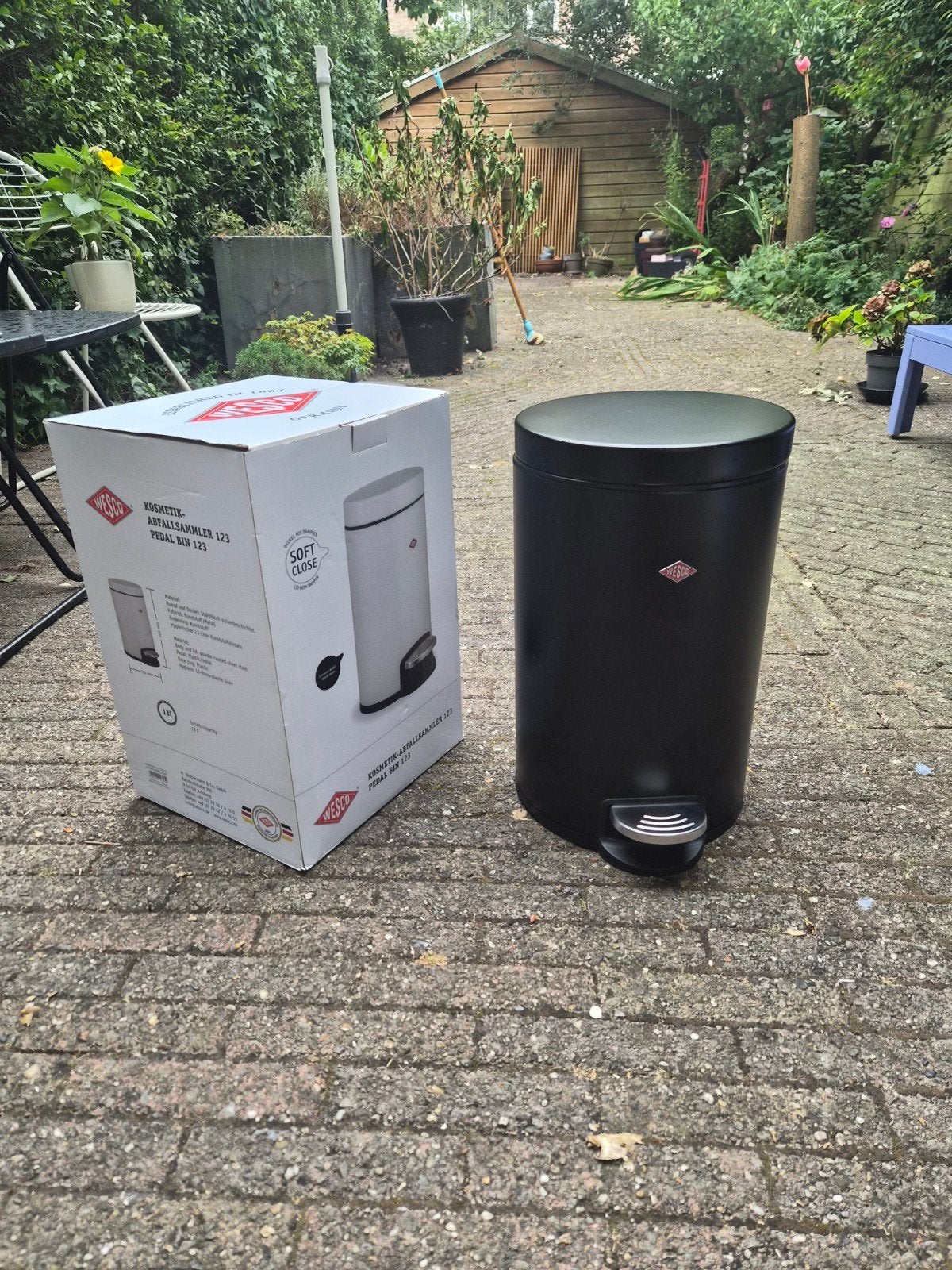 Wesco Prullenbak Mat Zwart 13 Liter - Nieuw in Doos, Met pedaal, Nieuw, Ophalen of Verzenden, Metaal