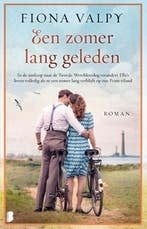 Fiona valpy: een zomer lang geleden, Ophalen of Verzenden, Gelezen
