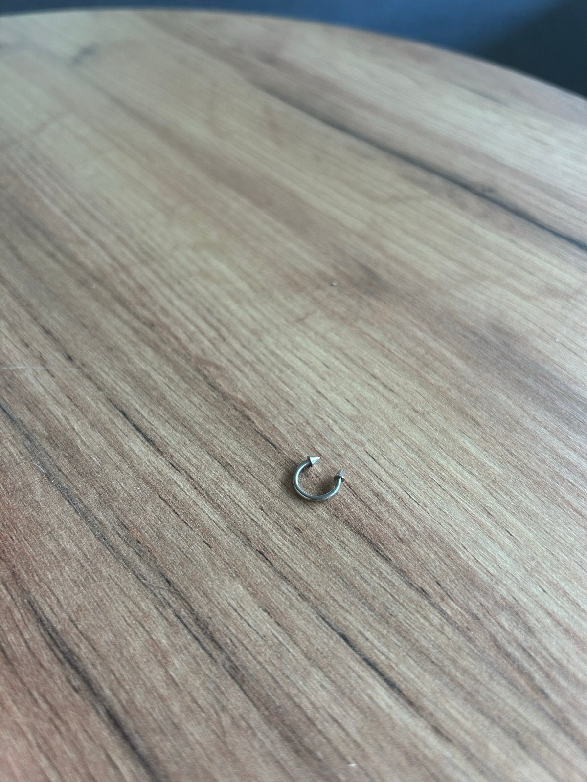 Zilverkleurig piercing sieraad, Ophalen of Verzenden, Nieuw, Staal, Neuspiercing