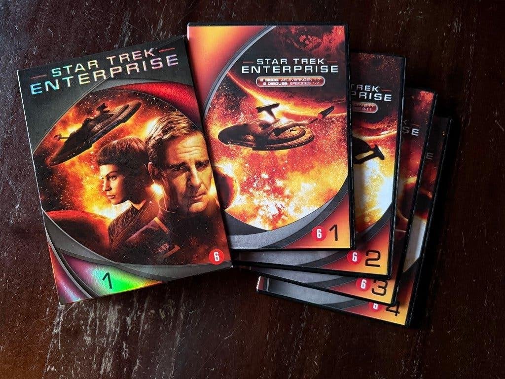 Star Trek Enterprise Seizoen 1 ( 7 DVD Box ), Engels, Nederlands, Ophalen of Verzenden, Zo goed als nieuw