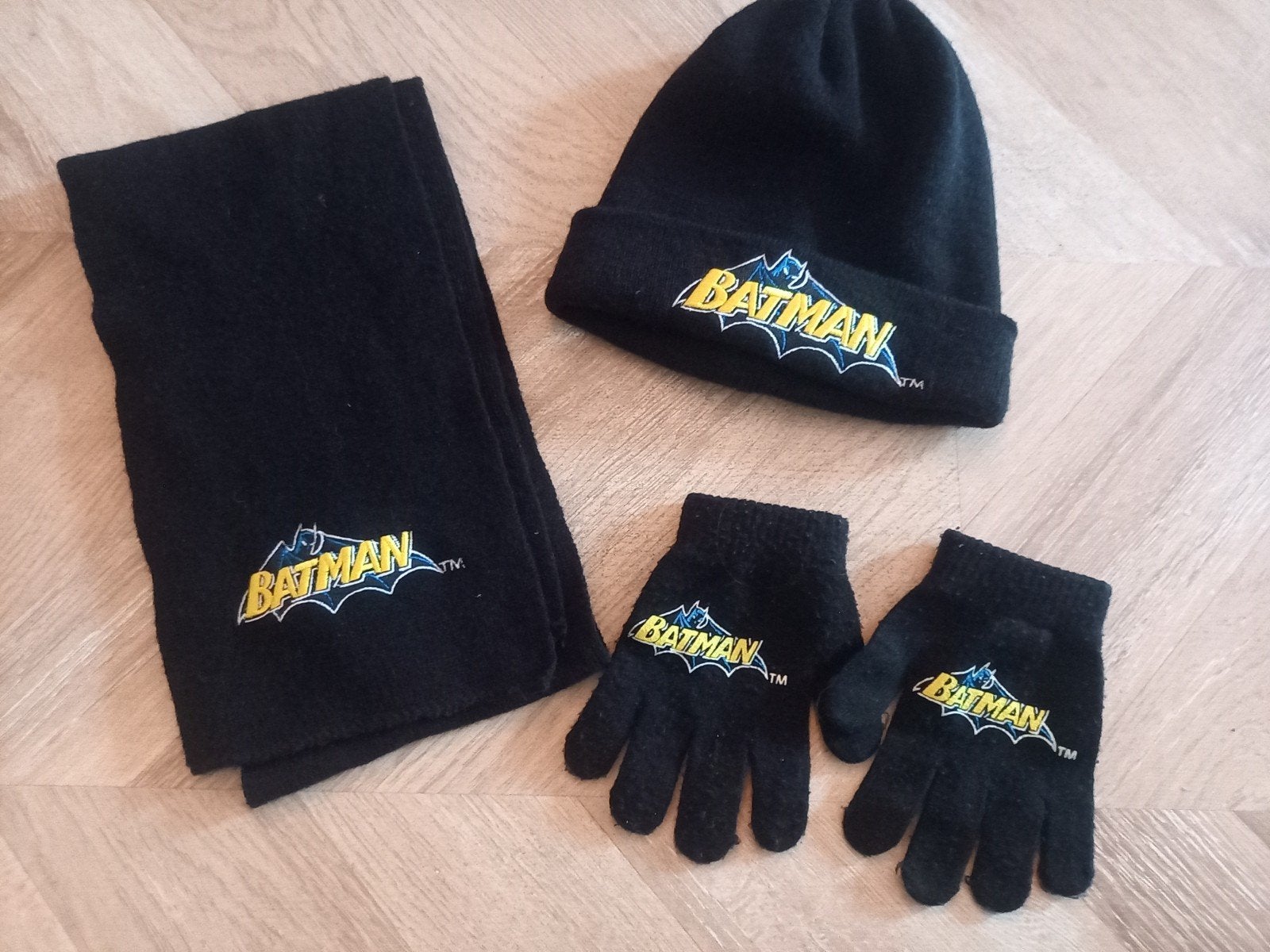 Batman muts, sjaal en handschoenen set kind, Batman, Gebruikt, Setje, Ophalen of Verzenden
