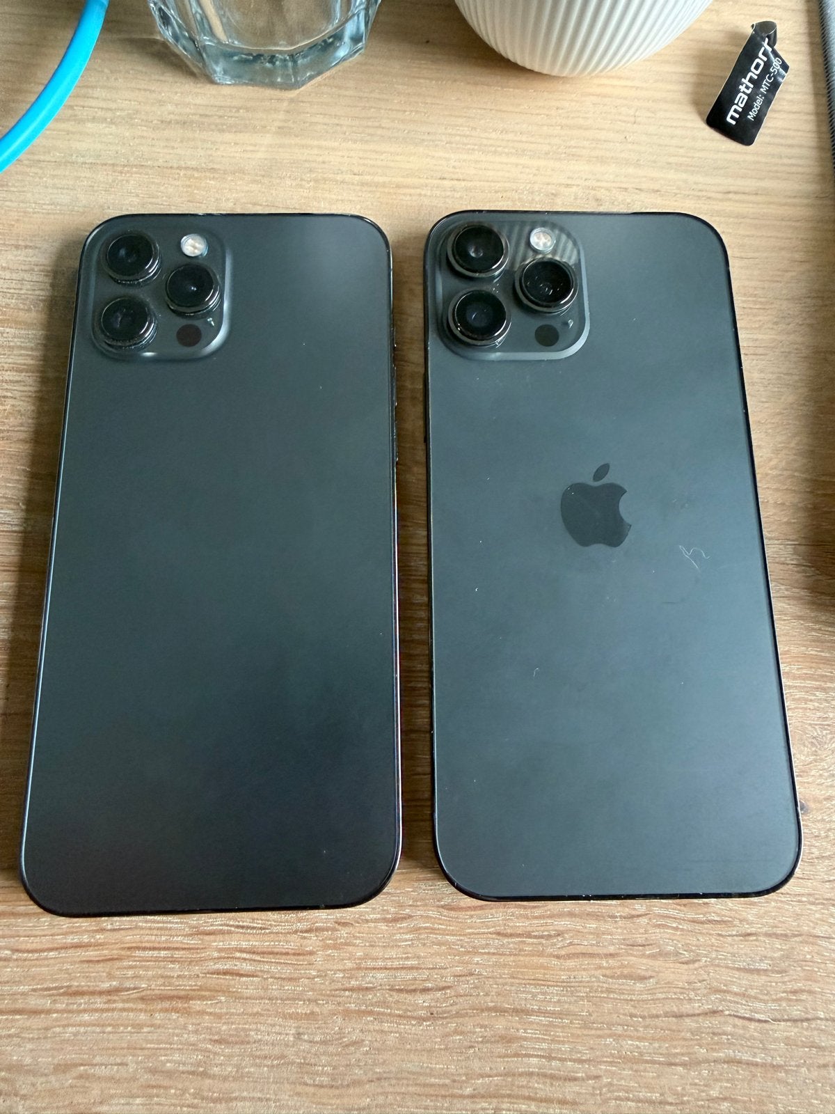 2x iPhone 13 & 12 Pro Max - Defect, voor onderdelen/show, Telecommunicatie, Mobiele telefoons | Apple iPhone, 128 GB, Ophalen of Verzenden