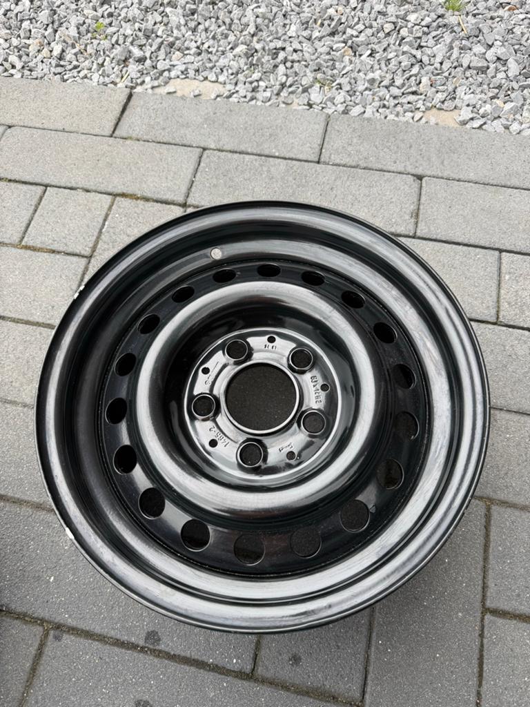 Originele Mercedes-Benz 14 inch velg, gestraald en gecoat, Verzenden, Gereviseerd, 14 inch, Velg(en)