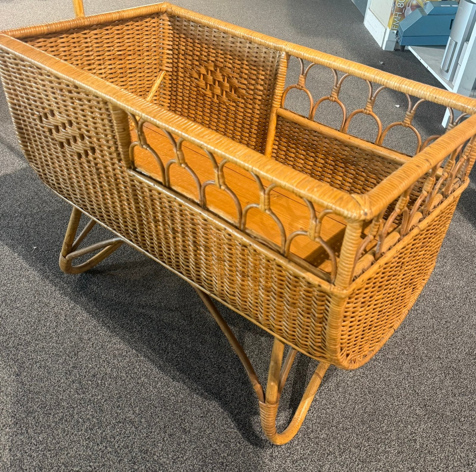 Vintage rotan wieg, Kinderen en Baby's, Ophalen of Verzenden, Zo goed als nieuw