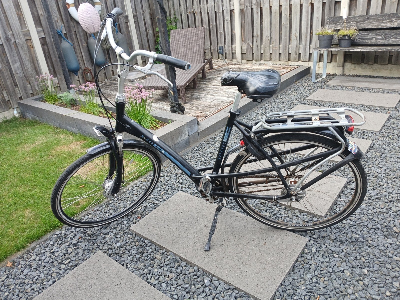 Degelijke damesfiets, ideaal voor korte ritjes, Fietsen en Brommers, Fietsen | Dames | Damesfietsen, Ophalen of Verzenden, Gebruikt