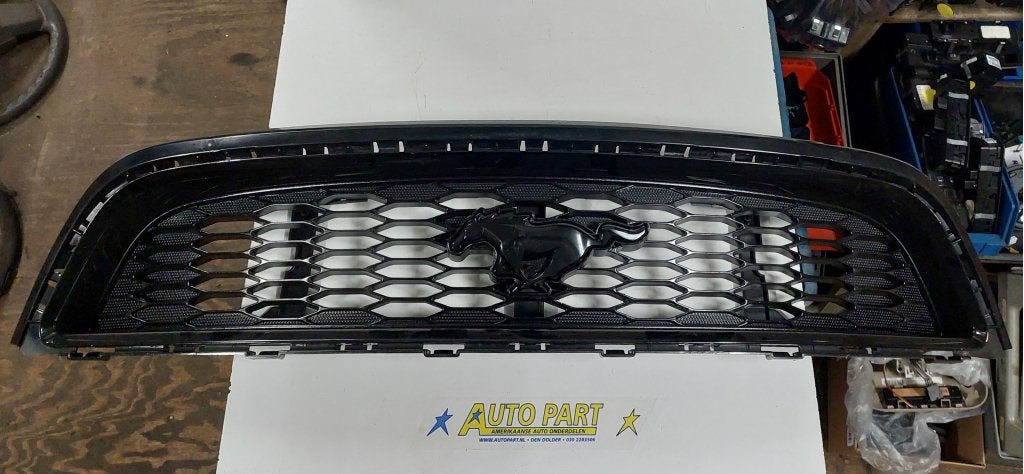 Ford Mustang v6 grille 2013-2014, Gebruikt, Ford motor company, Ford USA, P.O. Box 6248, Dearborn, MI 48126