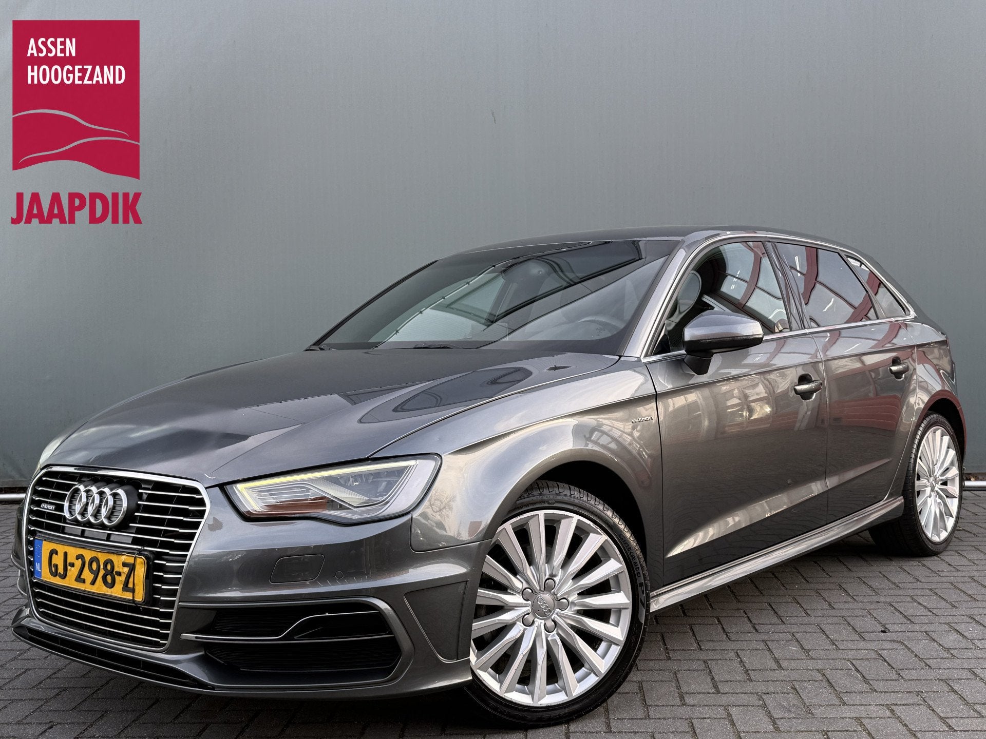 Audi A3 Sportback BWJ 2015 1.4 e-tron225 PK PHEV Ambition Pr, Gebruikt, 4 cilinders, Met garantie (alle), Leder en Stof
