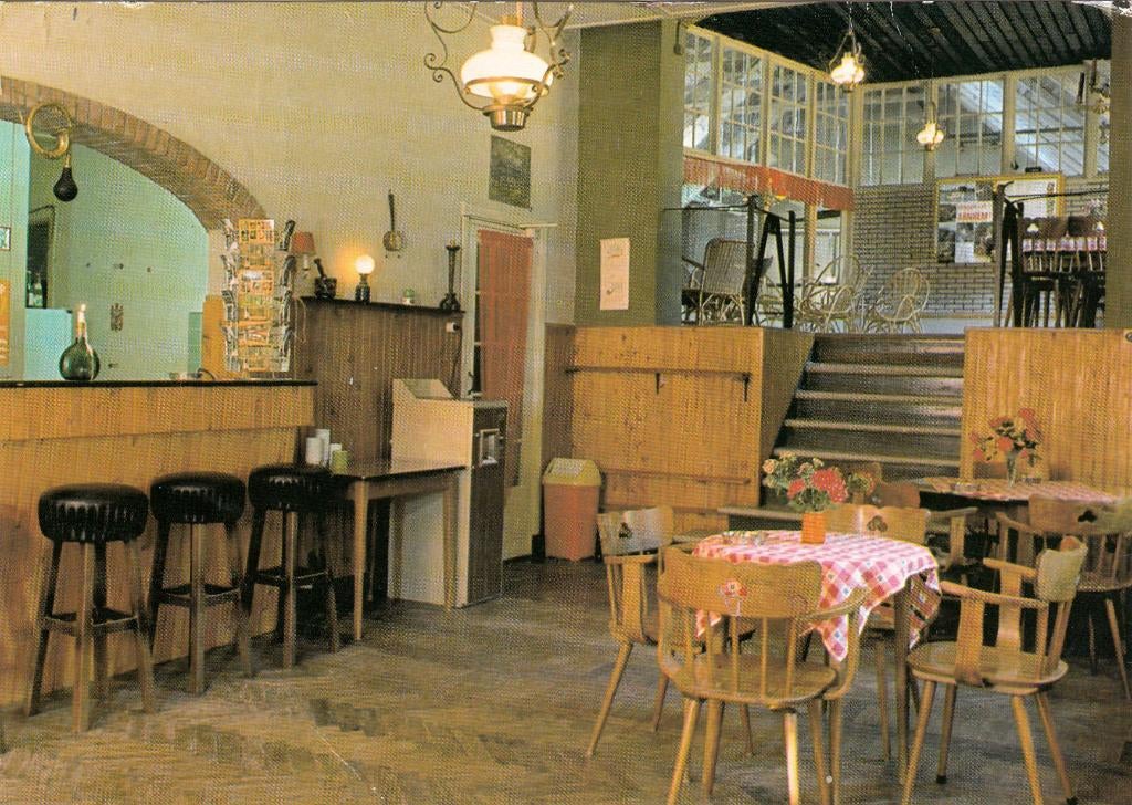 Ellecom Vakantiehuis sporthal Nuestro Capricho, Ophalen of Verzenden, 1960 tot 1980, Gelderland