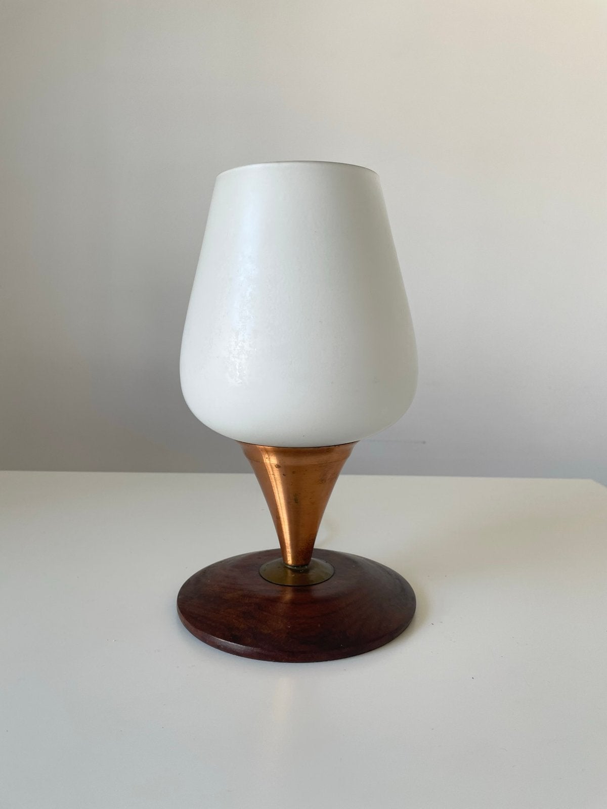 Prachtige vintage tafellamp, opaalglas, Deens design, 60s, Ophalen of Verzenden