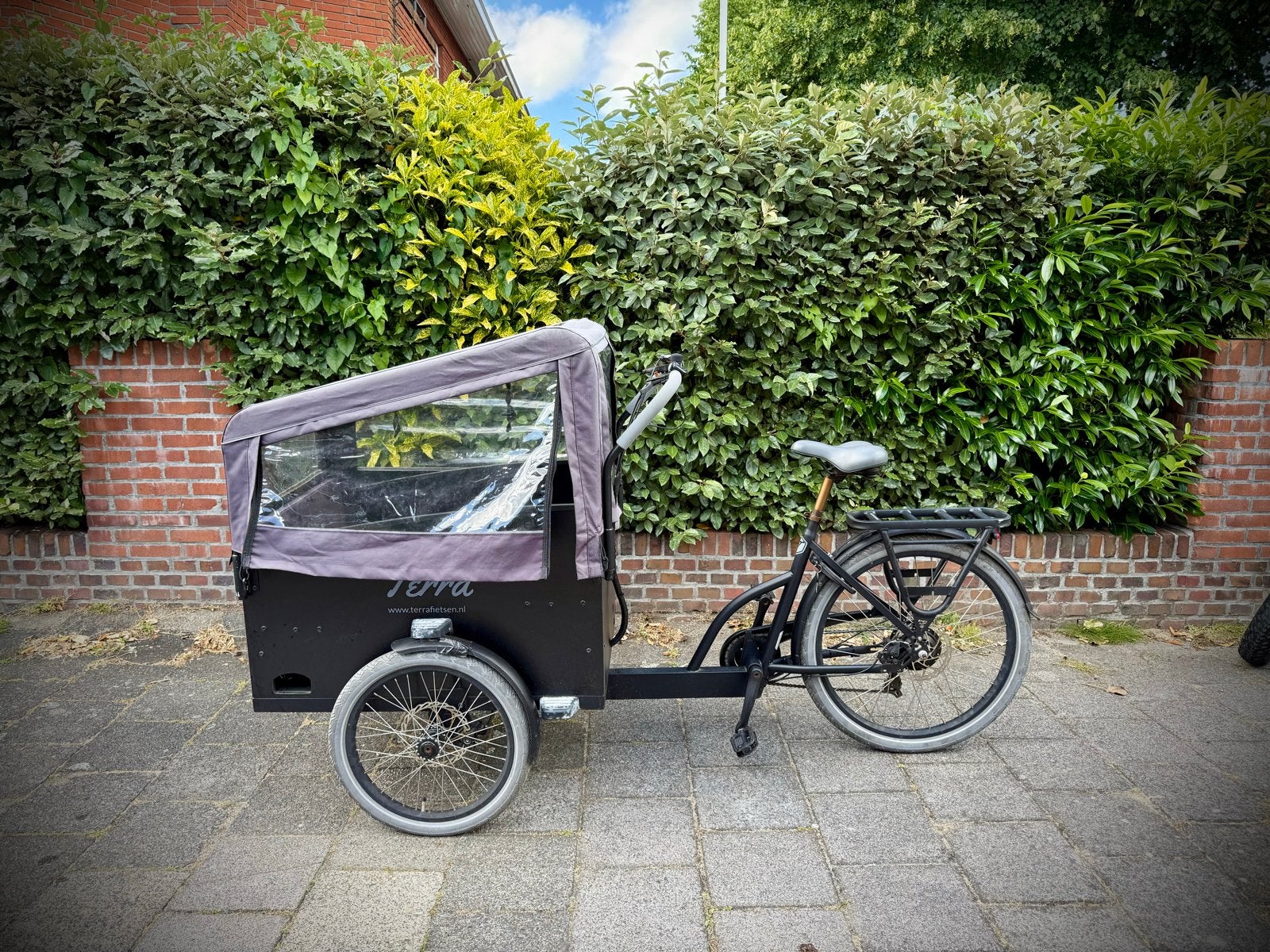 Terra - Elektrische Bakfiets - Als Nieuw - Incl Huif, Elektrisch, Zo goed als nieuw, 2 kinderen, Schijfrem