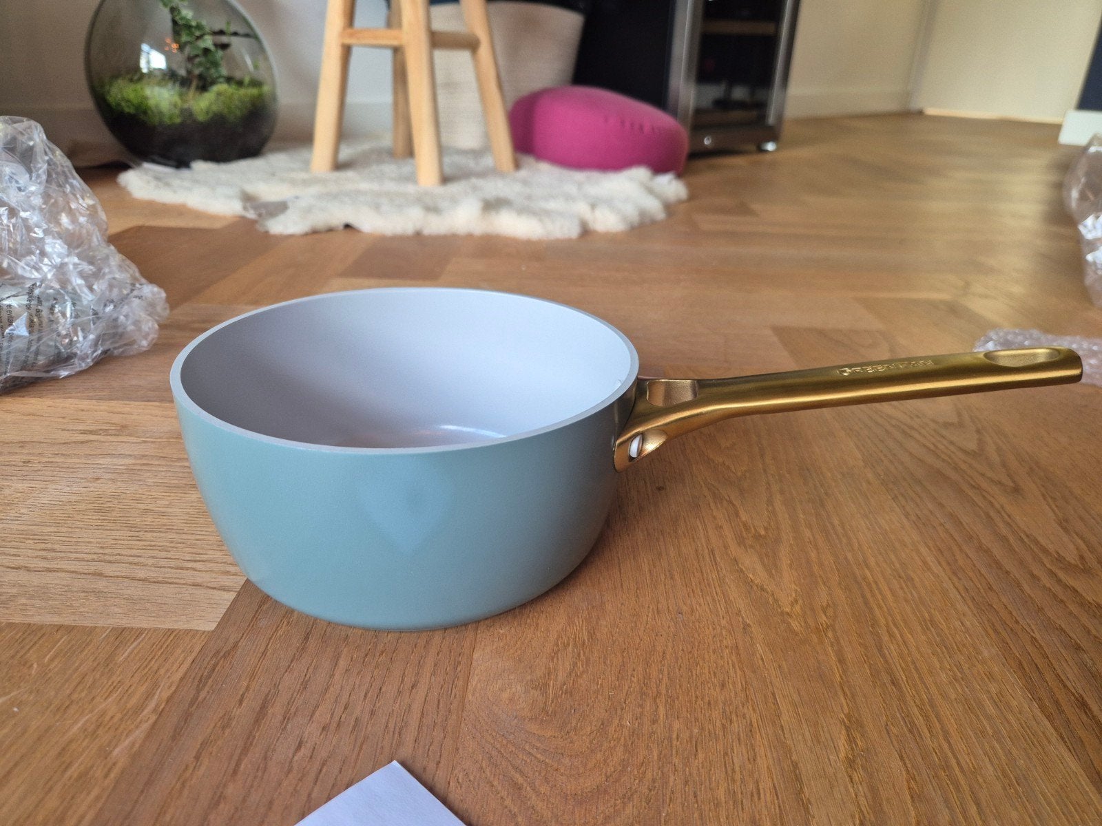 Nieuwe ongebruikte Greenpan kookpan met deksel 18cm, Geschikt voor inductie, Nieuw, Ophalen of Verzenden, GreenPan