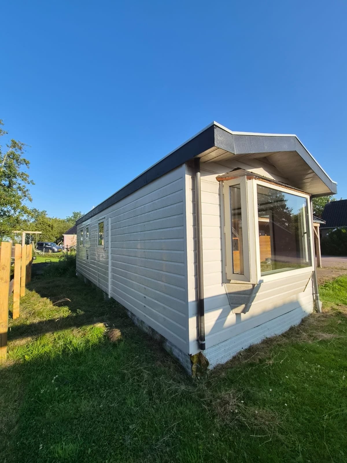 Stacaravan/Chalet - Ruim en modern, direct beschikbaar, Caravans en Kamperen, Overige merken, Omvormbare zithoek, 7 tot 8 meter