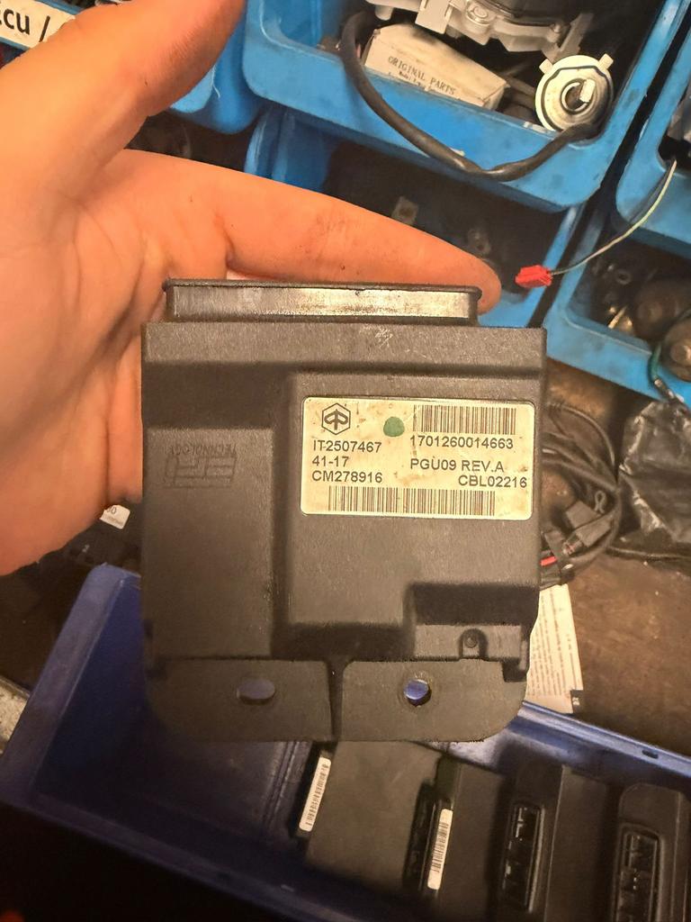 ECU CDI Bobine voor diverse scooters (nieuw/gebruikt), Fietsen en Brommers, Brommeronderdelen | Scooters, Ophalen of Verzenden