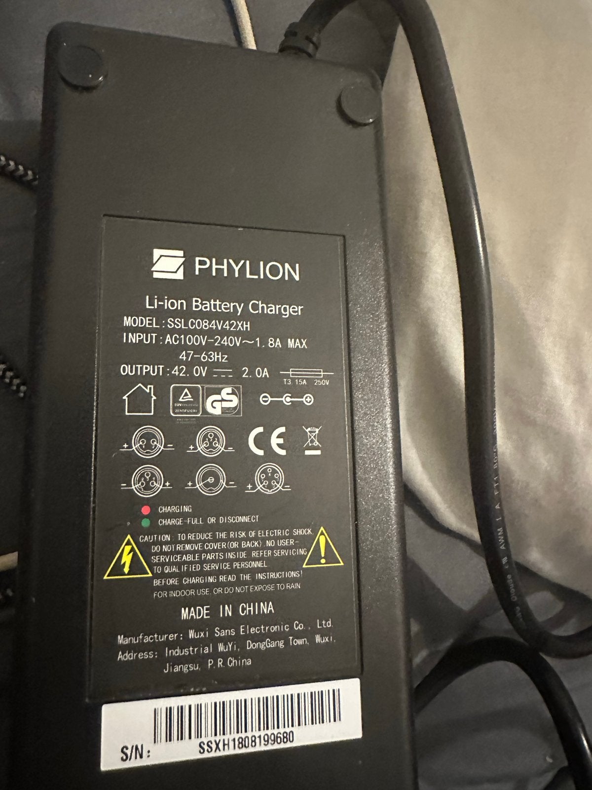 Phylion Li-Ion Acculader SSLCO84V42XH 42.0V 2.0A, Nieuw