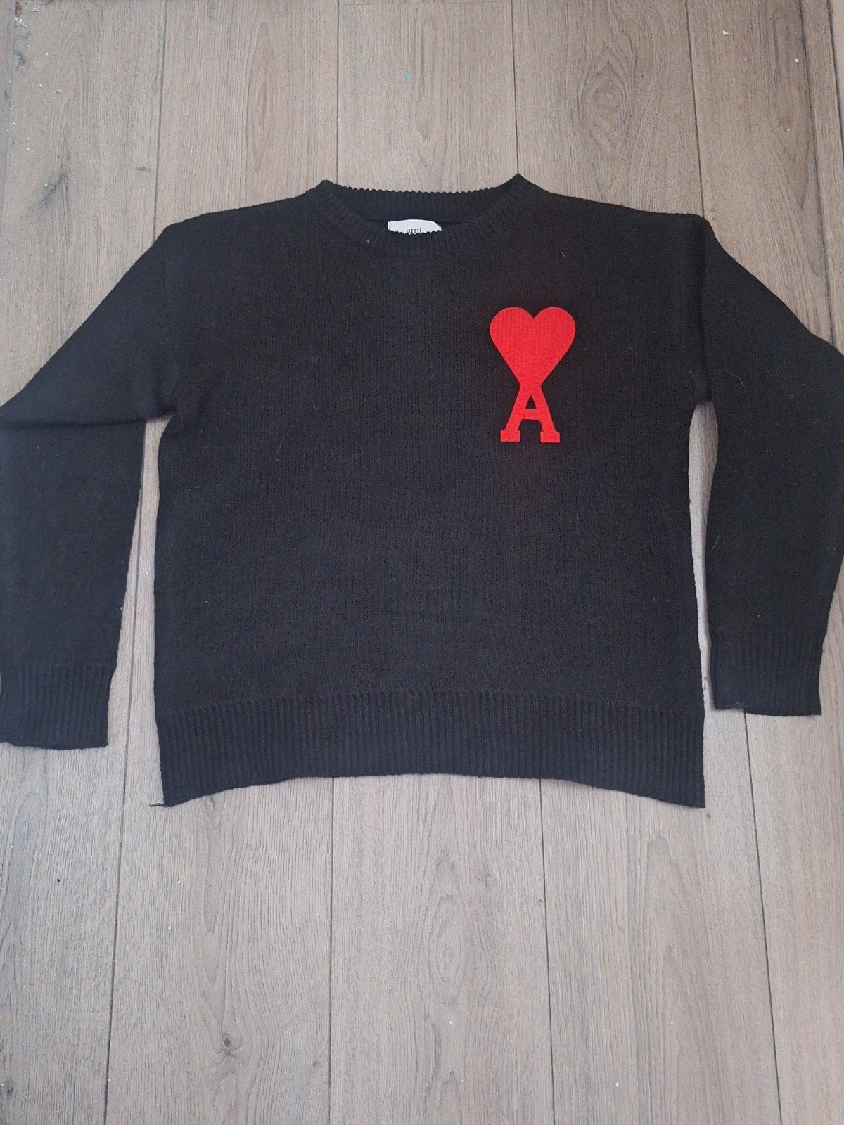 Ami Paris Trui Zwart met Rood Hart Logo Maat M, Kleding | Heren, Truien en Vesten, Maat 48/50 (M), Ami Paris, Zwart, Nieuw