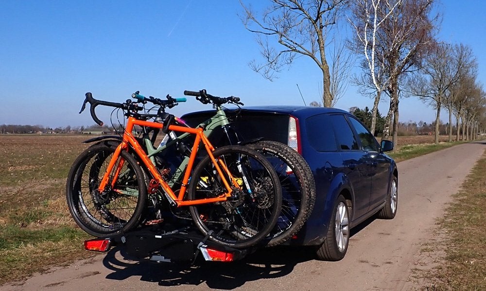 Te Huur; Thule EasyFold XT 934 Fietsendrager, Ophalen, 3 fietsen of meer, Elektrische fiets, Zo goed als nieuw