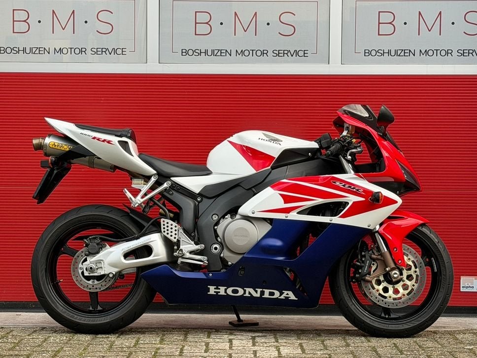 HONDA CBR 1000 RR FIREBLADE, HONDA, 4 cilinders, Motorrijbewijs A, Bedrijf