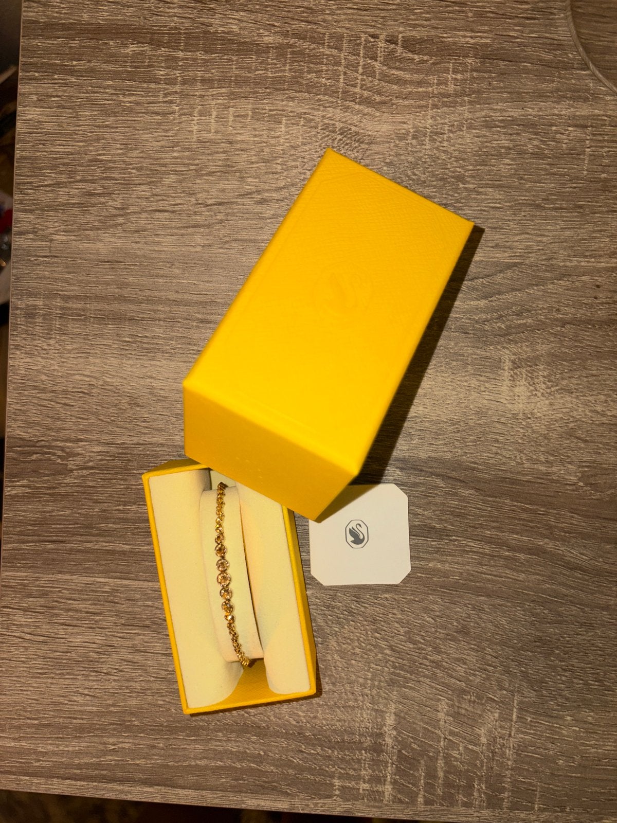 Swarovski Armband Goud - Verstelbaar & Gloednieuw, Sieraden, Tassen en Uiterlijk, Armbanden, Ophalen of Verzenden, Nieuw, Goud