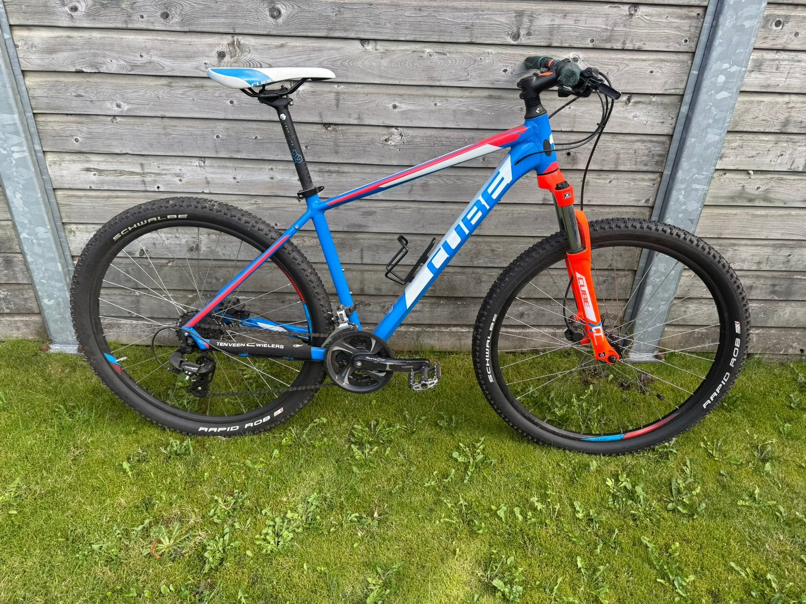 Cube Aim Pro 18” Mountainbike.  Izgst, Hardtail, 45 tot 49 cm, Zo goed als nieuw, Schijfrem